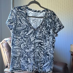 Talbots Navy and White Patterned Short Sleeve Top